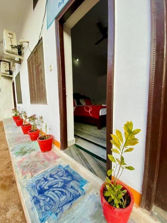 Backpackers Karma Home Stay Khajurāho Exterior foto