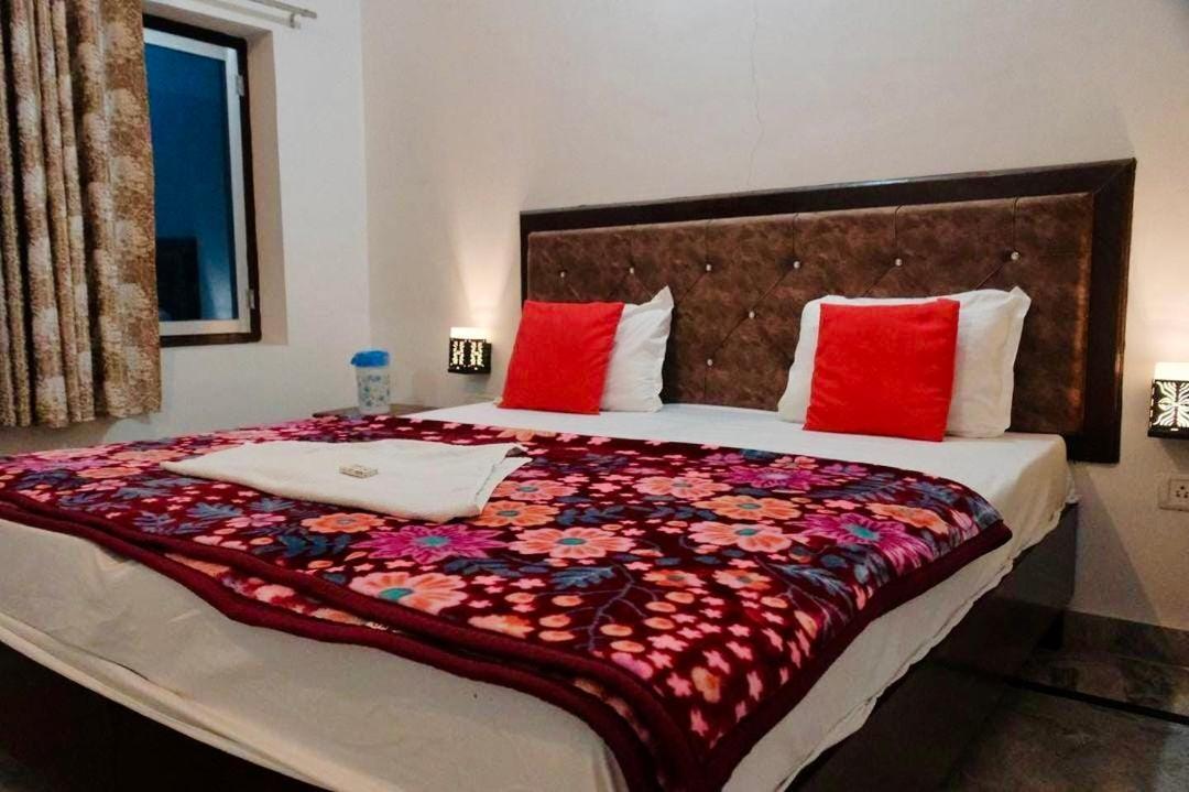 Backpackers Karma Home Stay Khajurāho Exterior foto